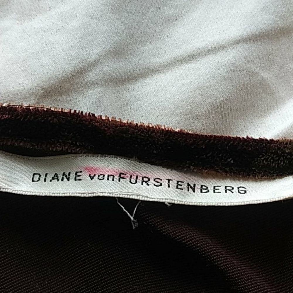 Diane von Furstenberg dress - Picture 8 of 14